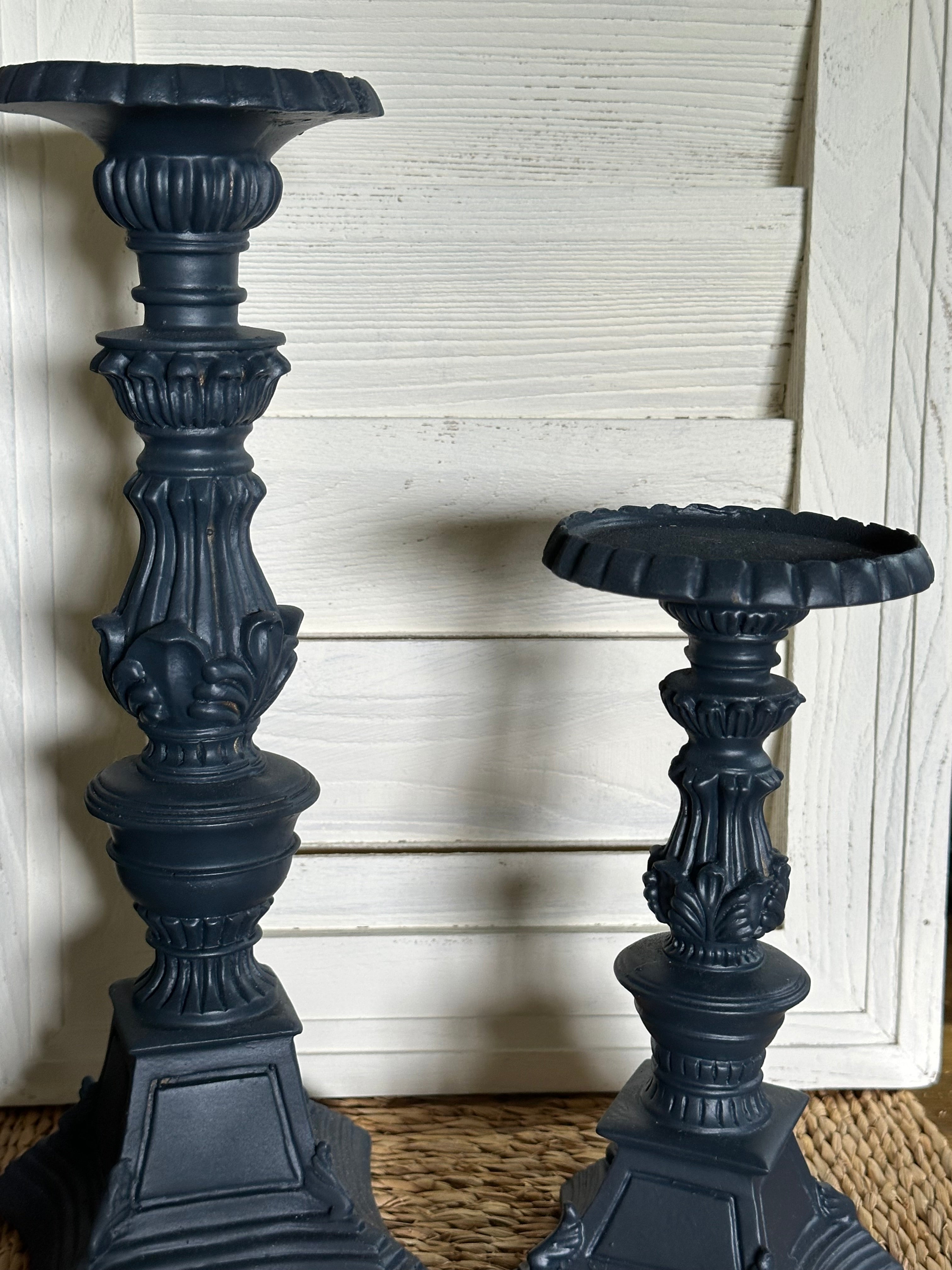 Candle pillars