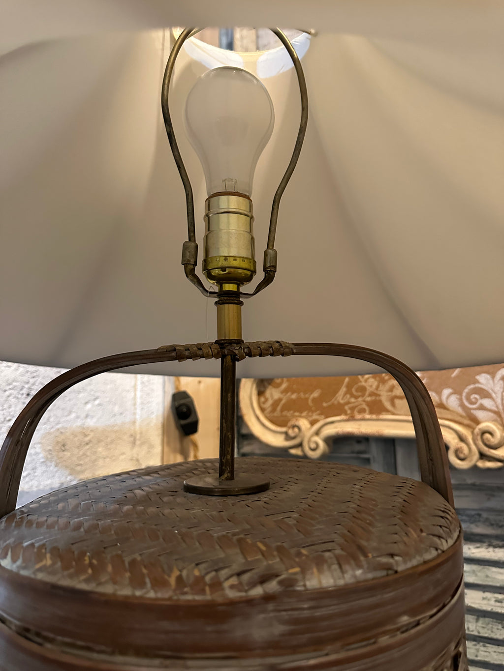 Rice bowl basket lamp